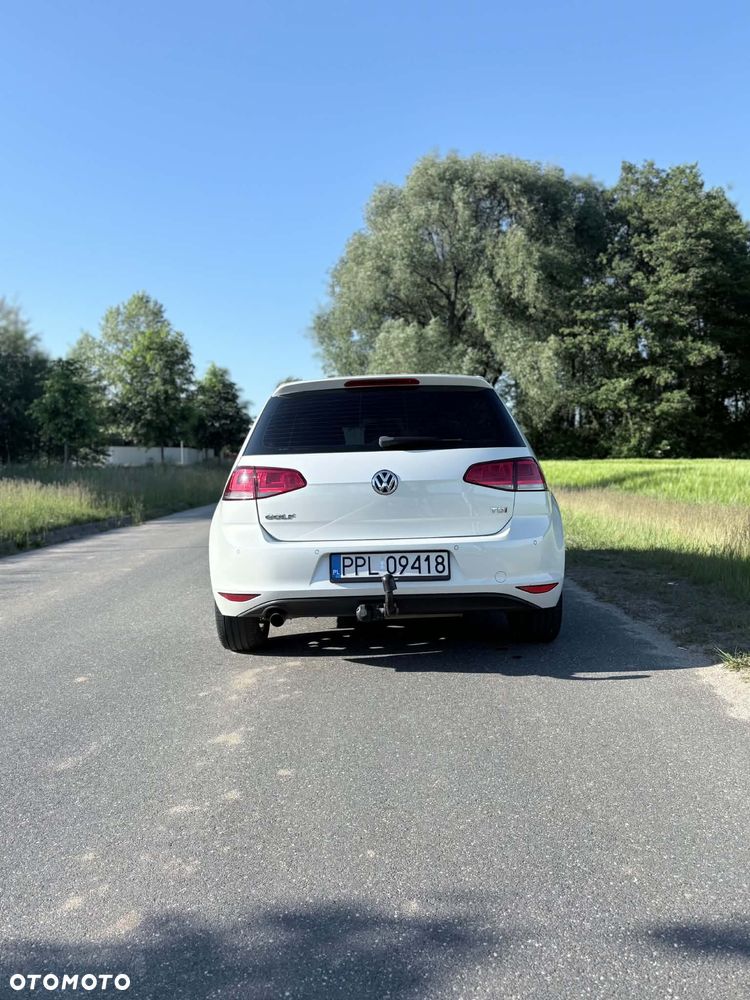 Volkswagen Golf 1.6 TDI Comfortline - 6