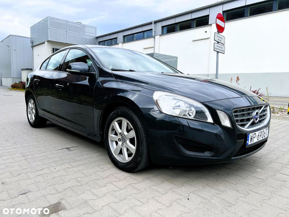 Volvo S60 DRIVe - 8