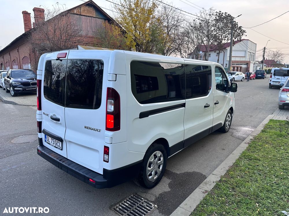 Renault Trafic - 14