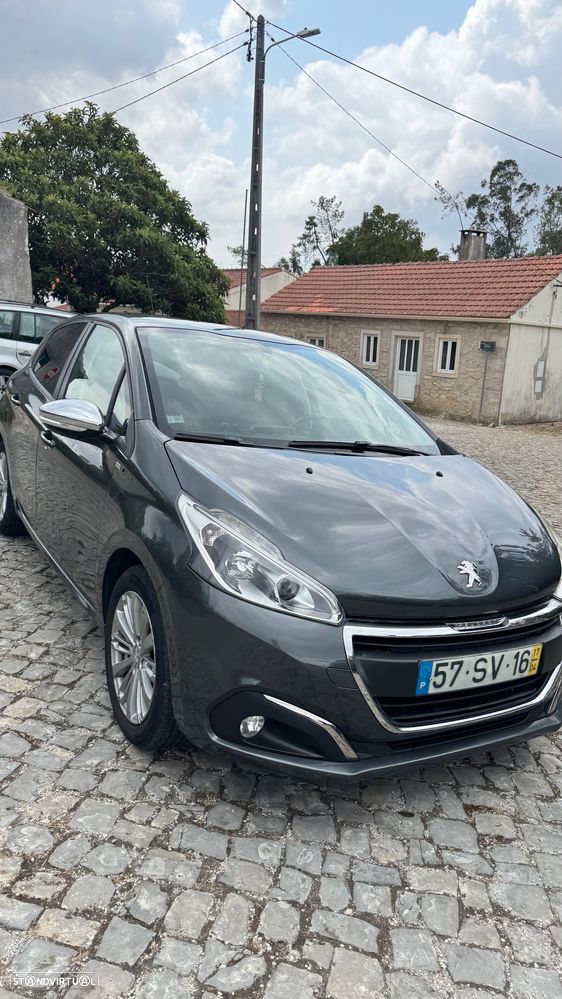 Peugeot 208 1.2 PureTech Style - 20