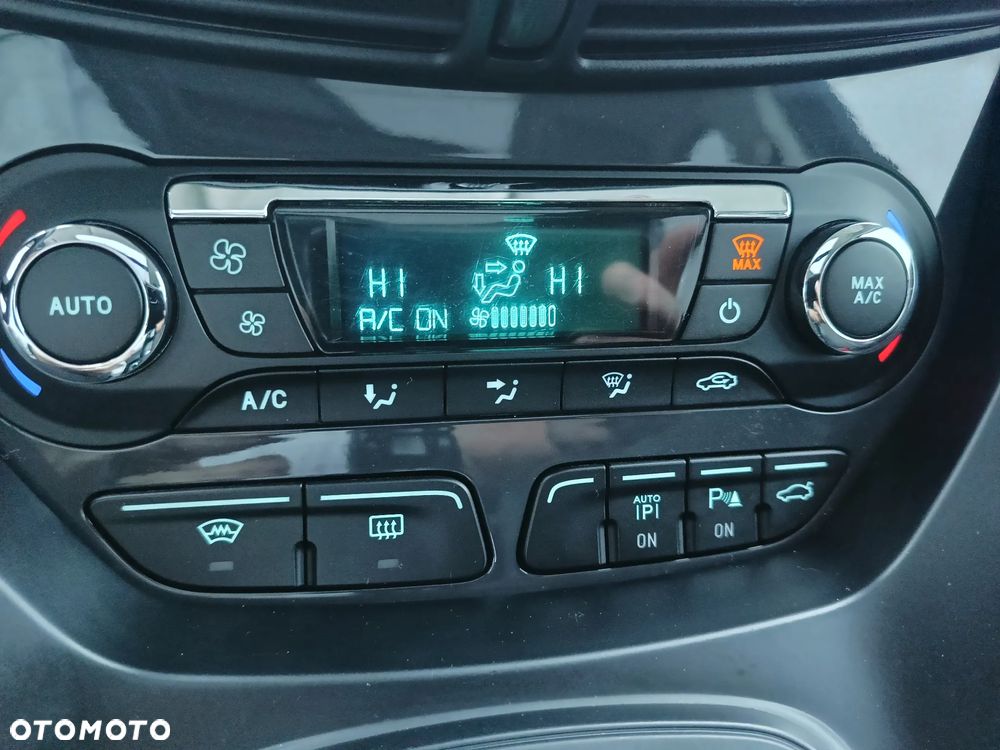 Ford Kuga 2.0 TDCi Individual MPS6 - 9