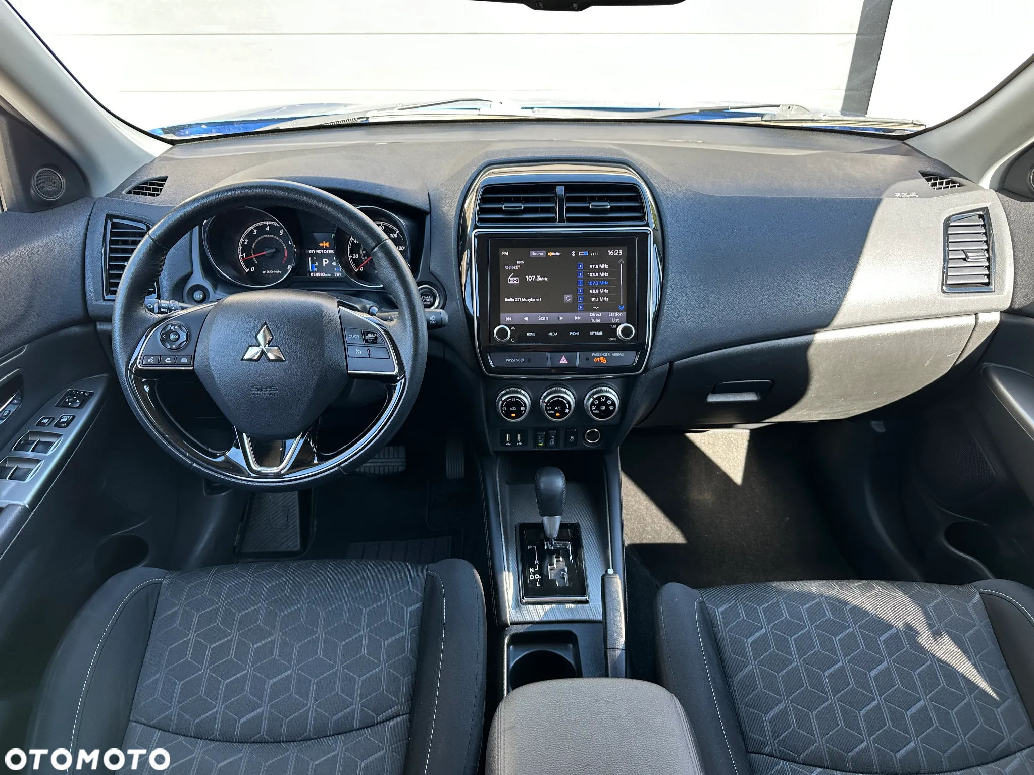 Mitsubishi ASX - 15