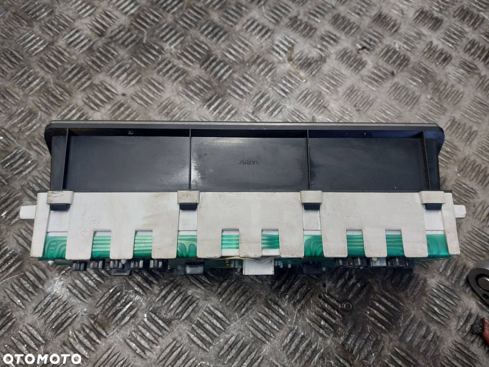 LICZNIK ZEGARY SSANGYONG MUSSO 2.9 D 80200-0504 - 5