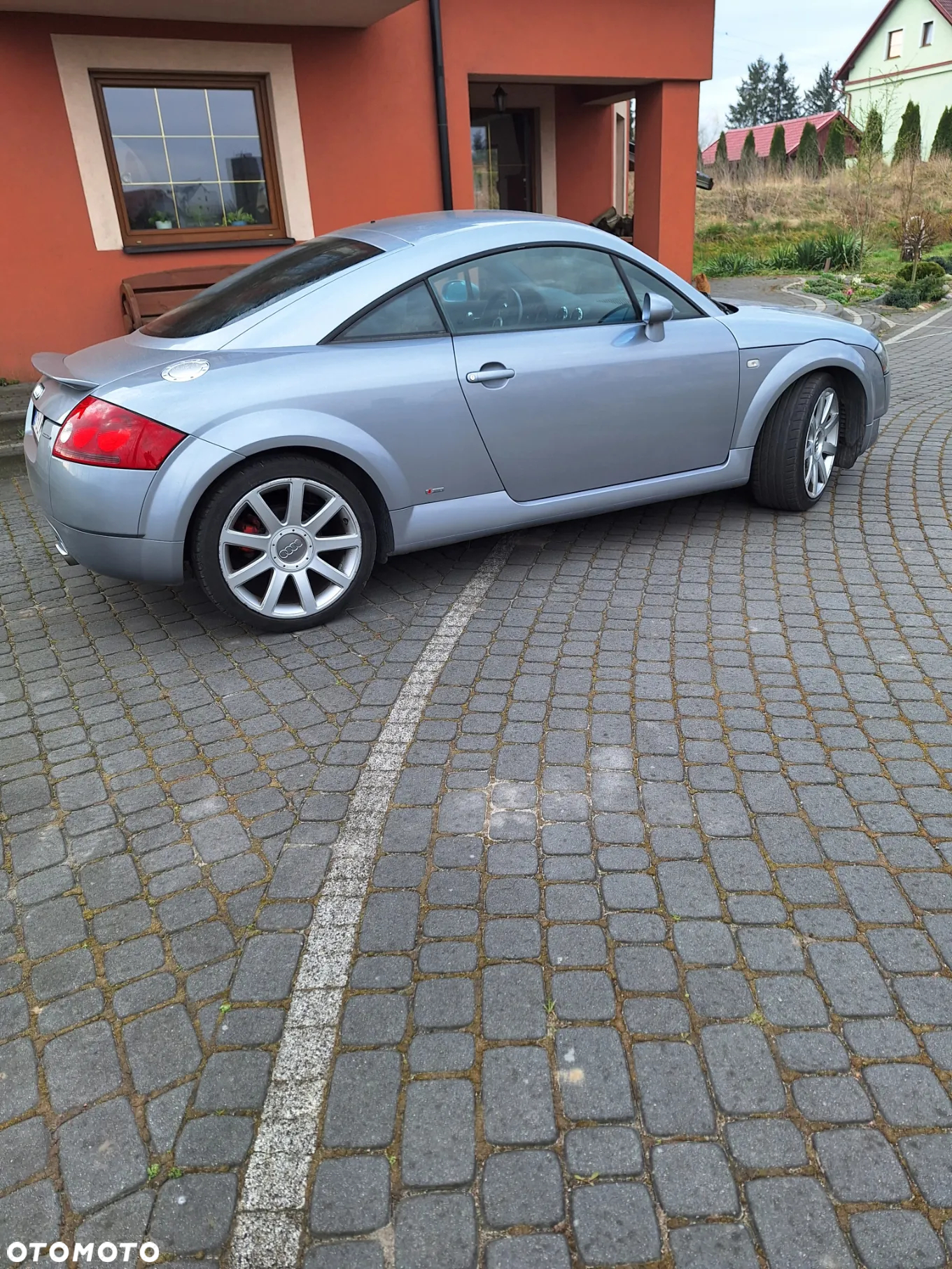 Audi TT Coupe 1.8T Quattro - 4
