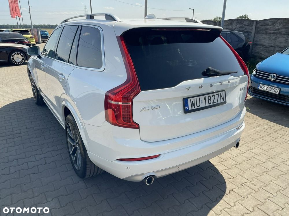 Volvo XC 90 D5 AWD Geartronic Momentum - 4