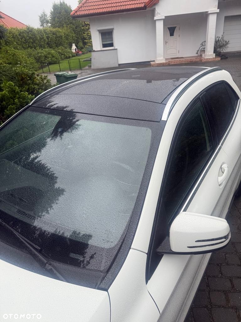 Mercedes-Benz GLA 250 4-Matic - 5