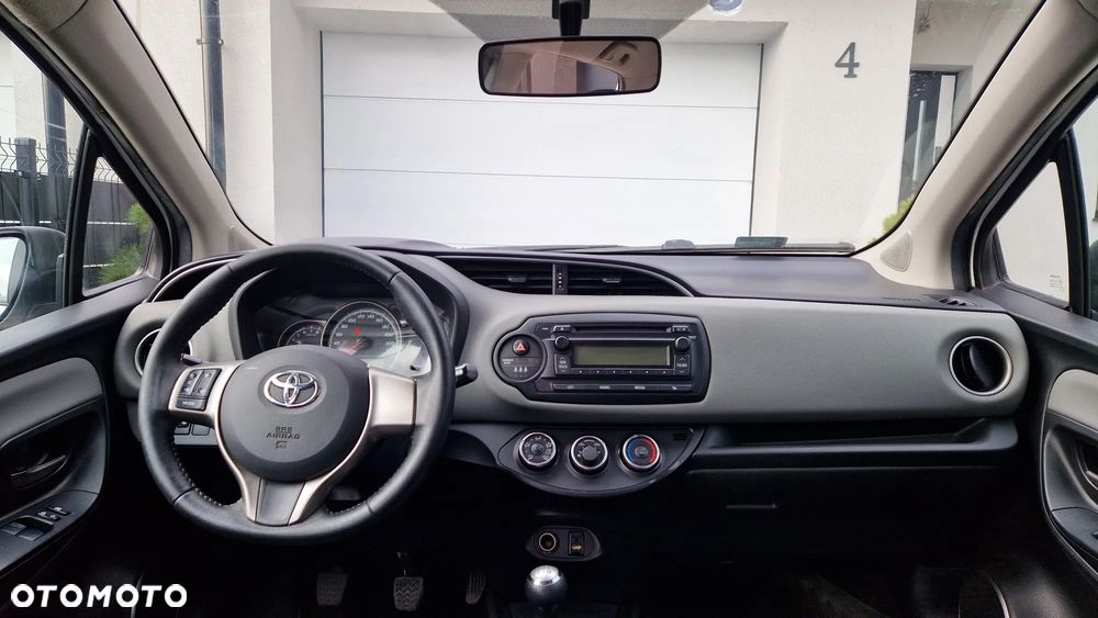 Toyota Yaris 1.0 Premium EU6 - 2