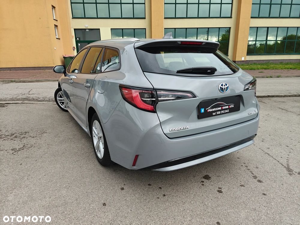 Toyota Corolla 1.8 Hybrid Comfort - 3