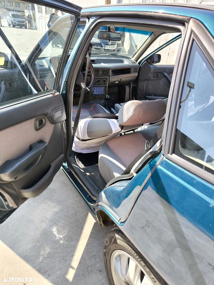 Daewoo Cielo EXECUTIVE - 13