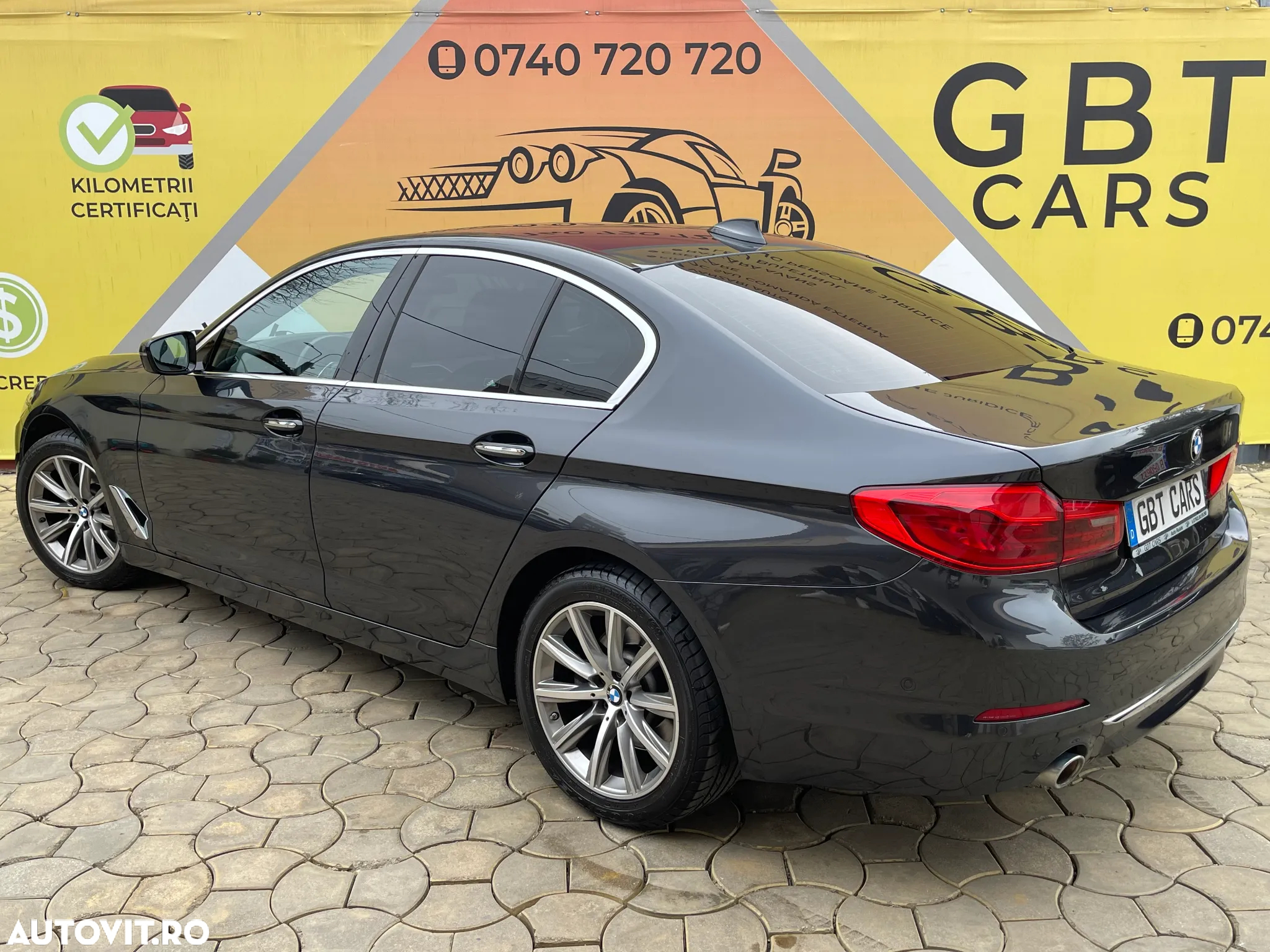 BMW Seria 5 520d xDrive AT - 9