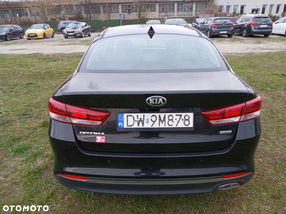 Kia Optima 1.7 CRDI L - 3
