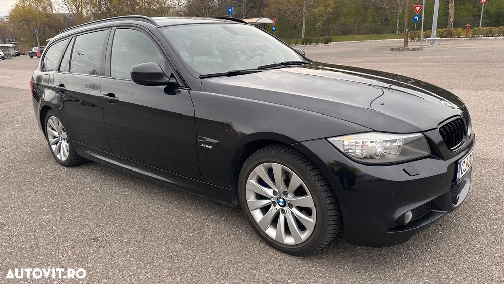 BMW Seria 3 320d xDrive DPF Aut. Edition Sport - 4