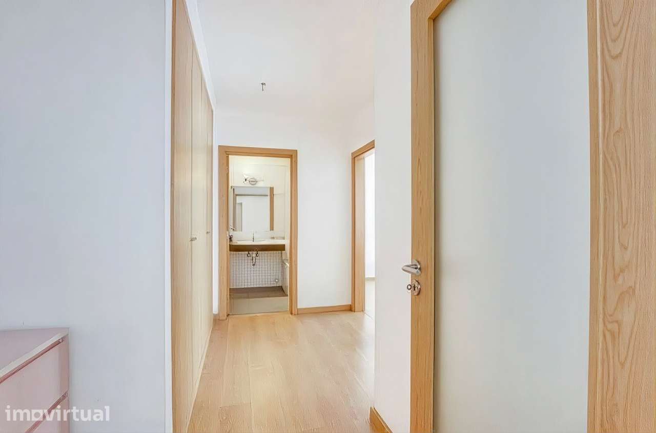 Apartamento T2 com garagem em Lumiar, Lisboa - Grande imagem: 3/13