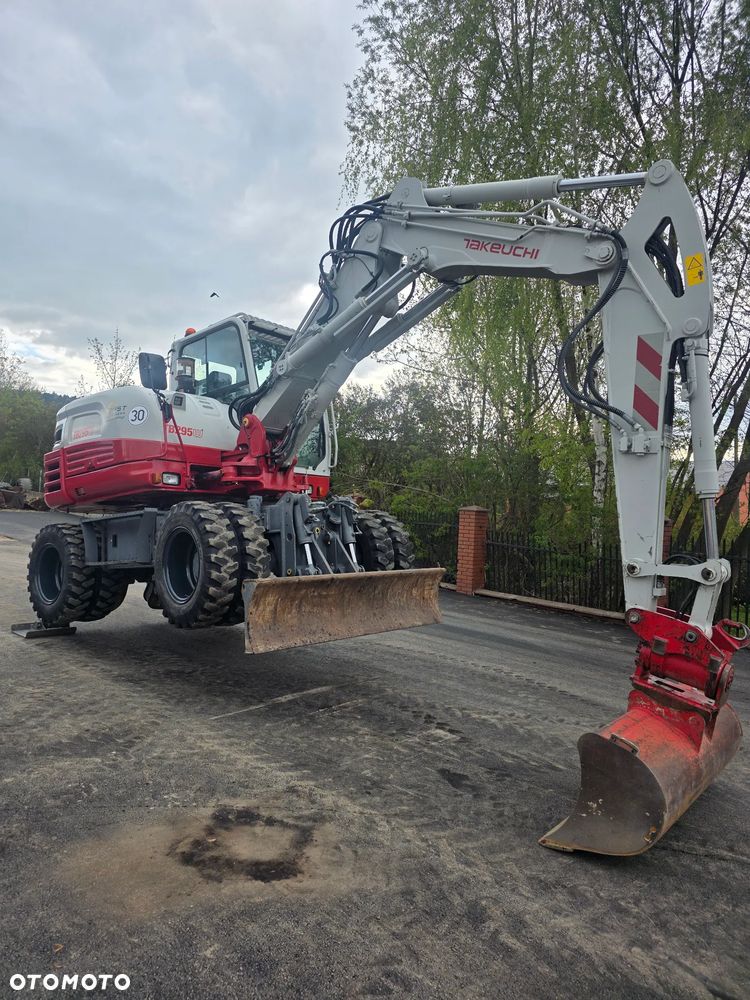 Takeuchi TB 295W Powertilt - 15