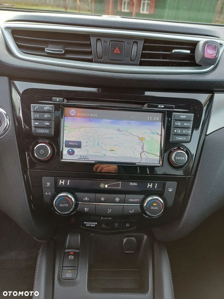 Nissan Qashqai 1.2 DIG-T N-Connecta - 17