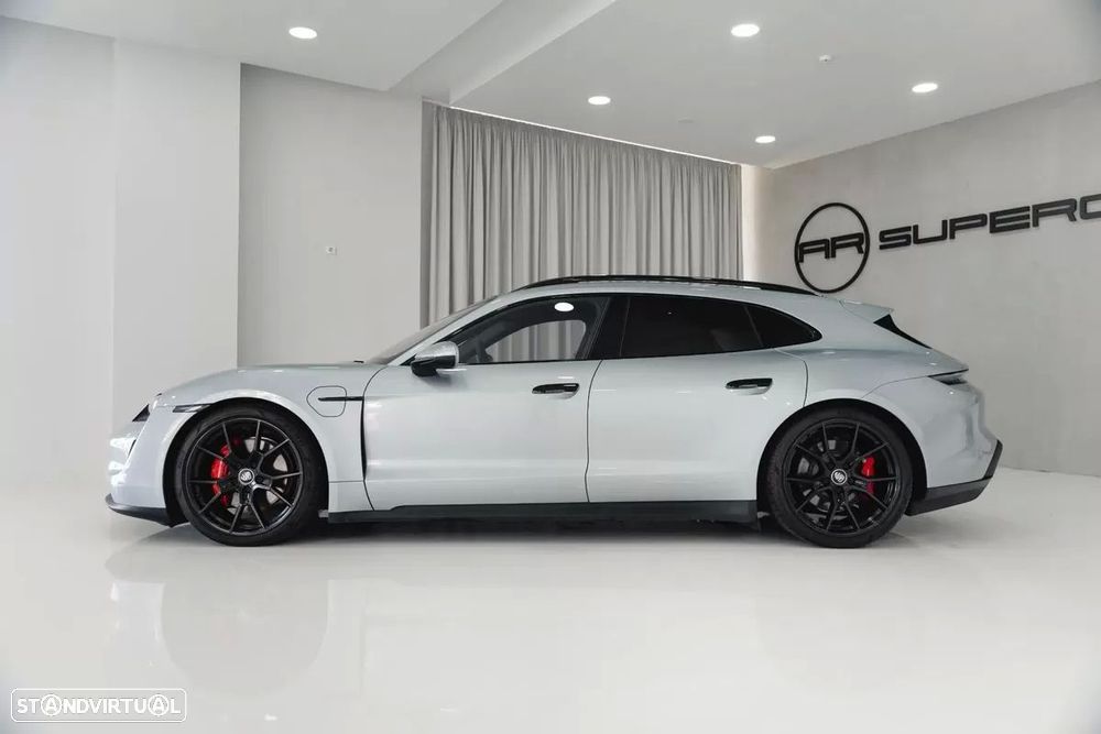 Porsche Taycan Sport Turismo 4S - 8