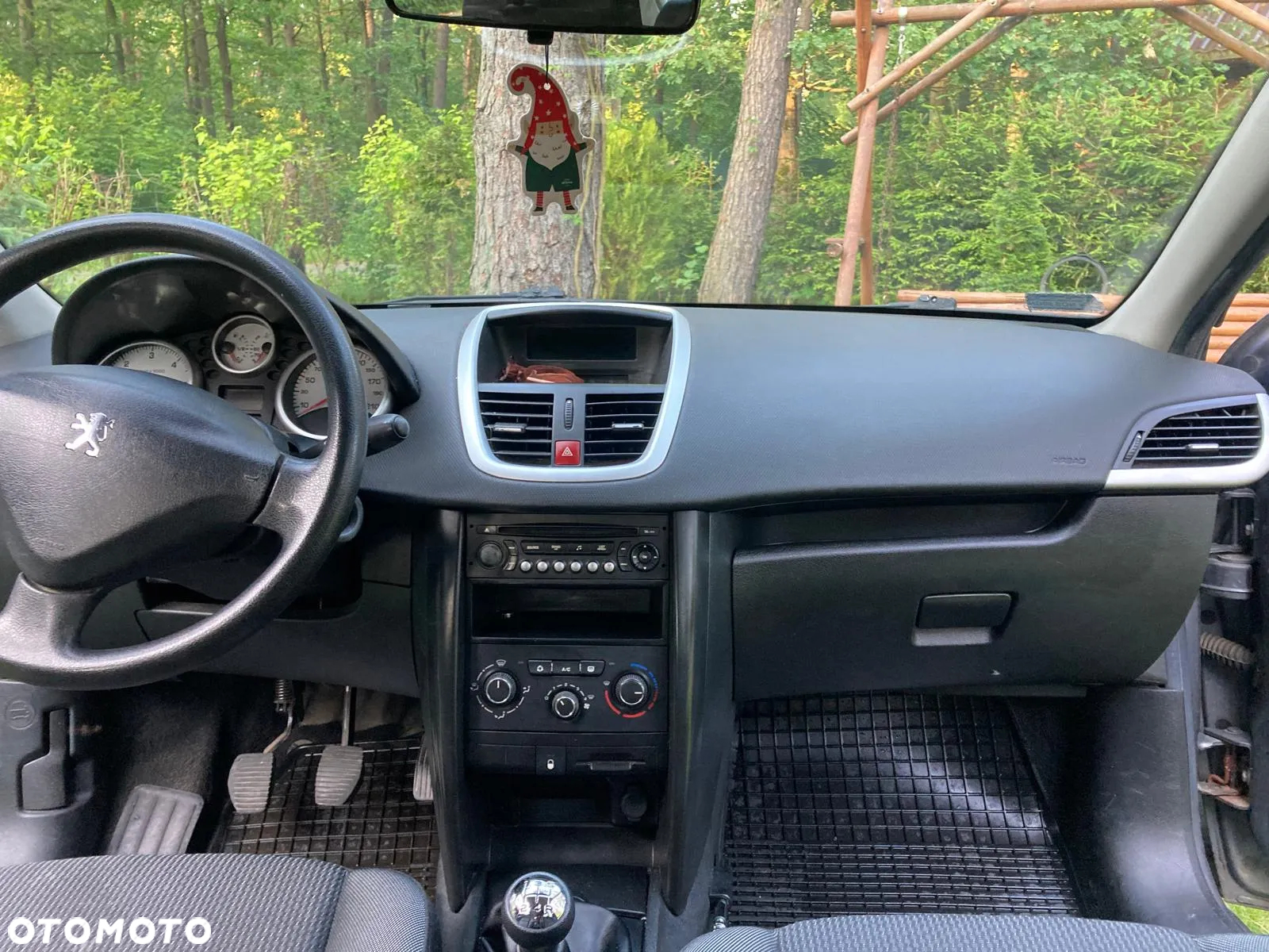Peugeot 207 1.4 HDi Millesim 200 - 5