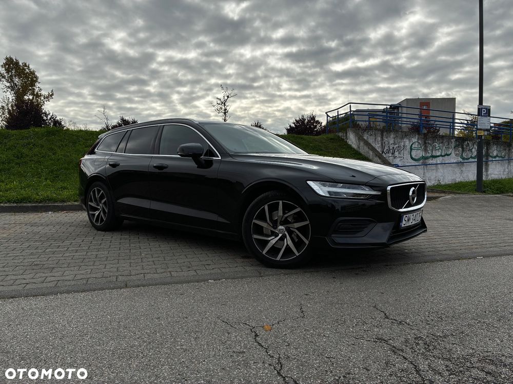Volvo V60 T4 Momentum Pro - 9