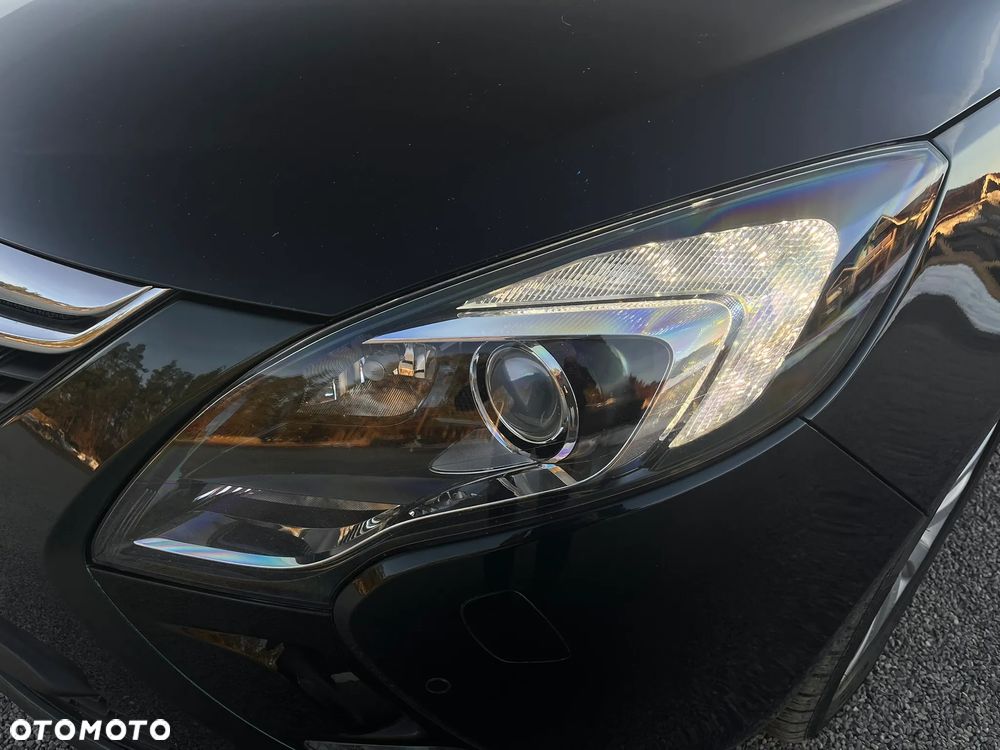 Opel Zafira Tourer 2.0 CDTI Automatik Edition - 38