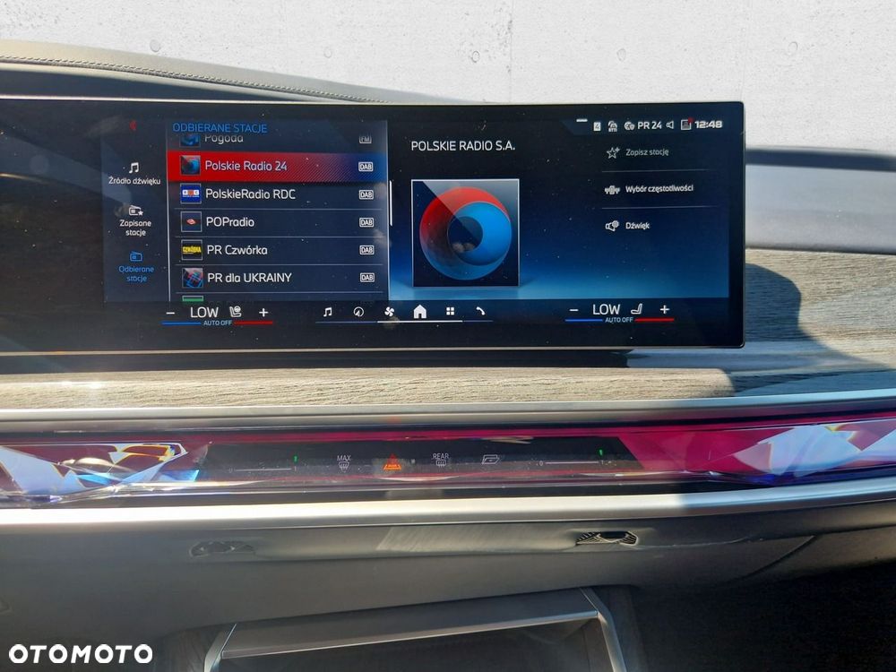 BMW Seria 7 - 22