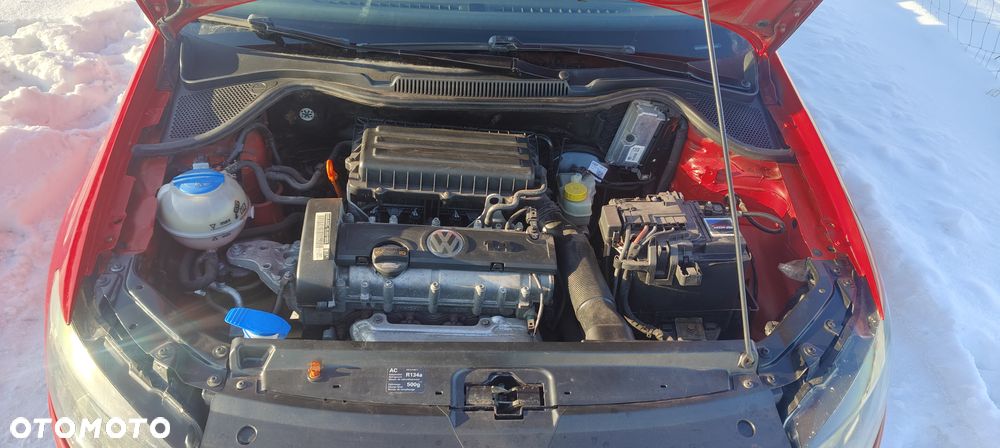 Volkswagen Polo 1.4 16V Highline - 4