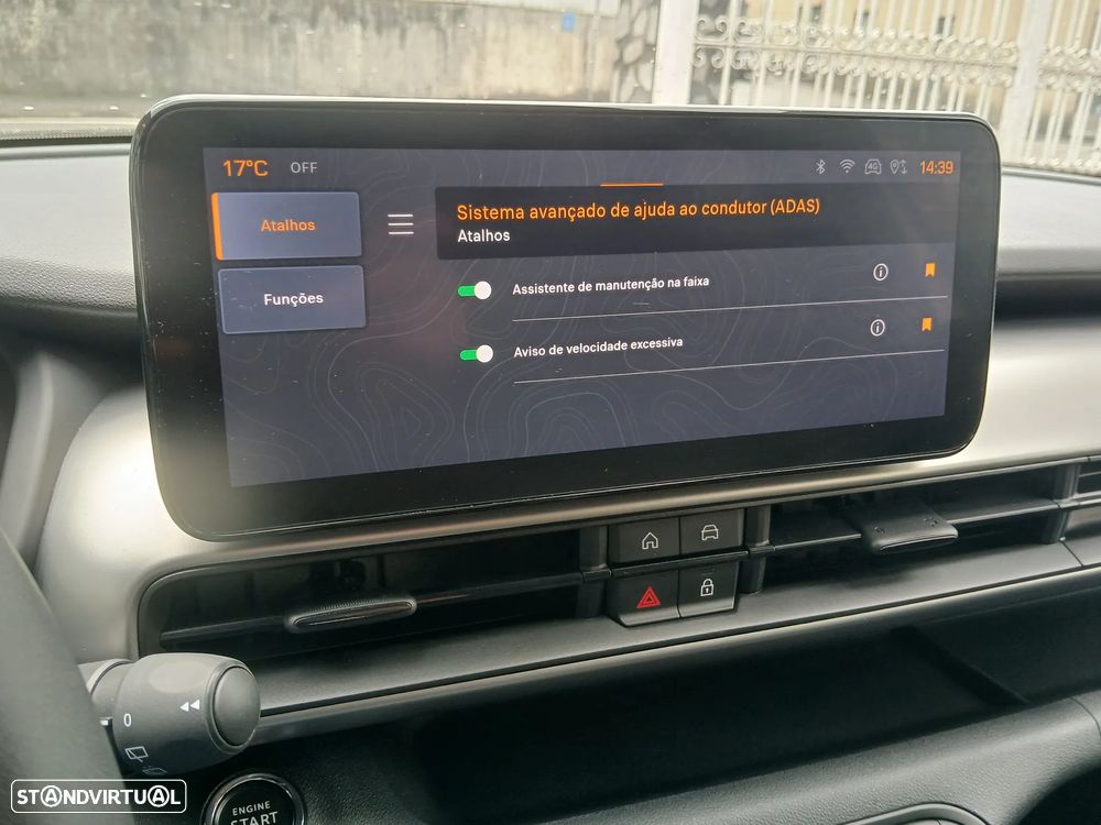 Jeep Avenger 1.2 e-Hybrid Altitude DCT - 32