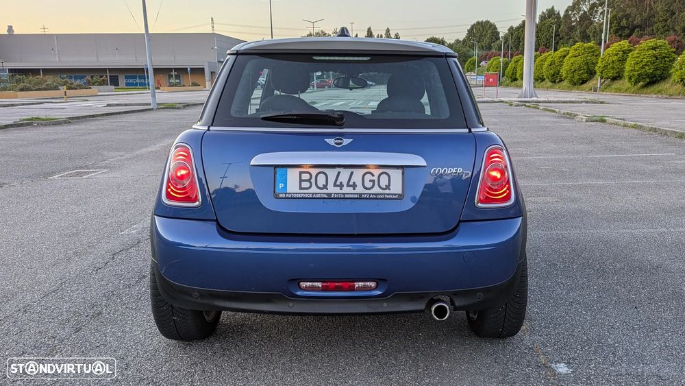 MINI 3 Portas Cooper D - 6
