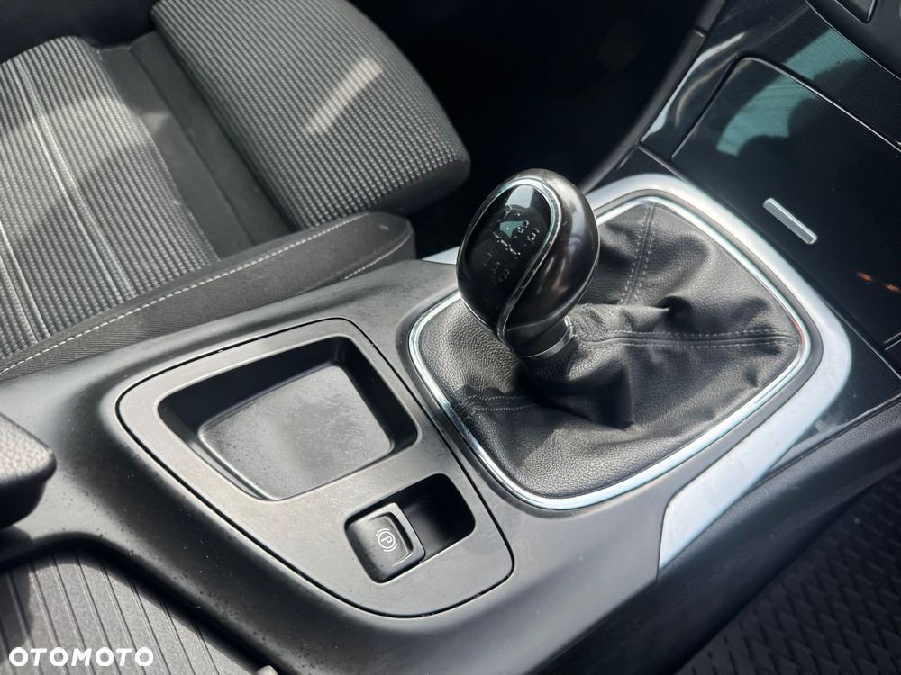 Opel Insignia 2.0 CDTI EcoFLEX S&S - 19