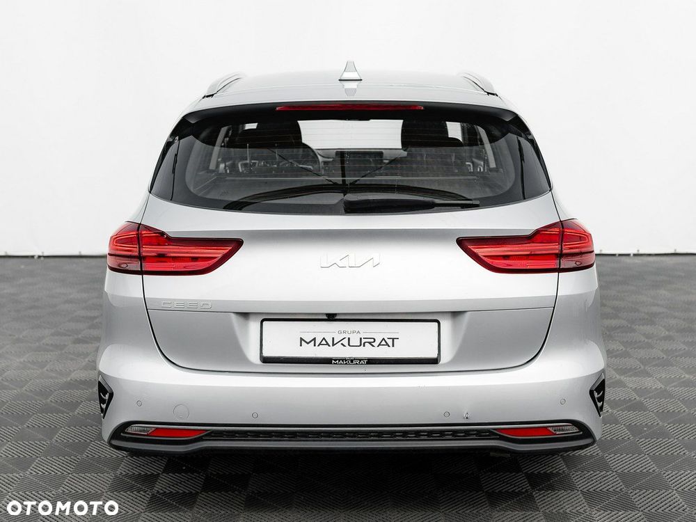 Kia Ceed 1.5 T-GDI M - 11