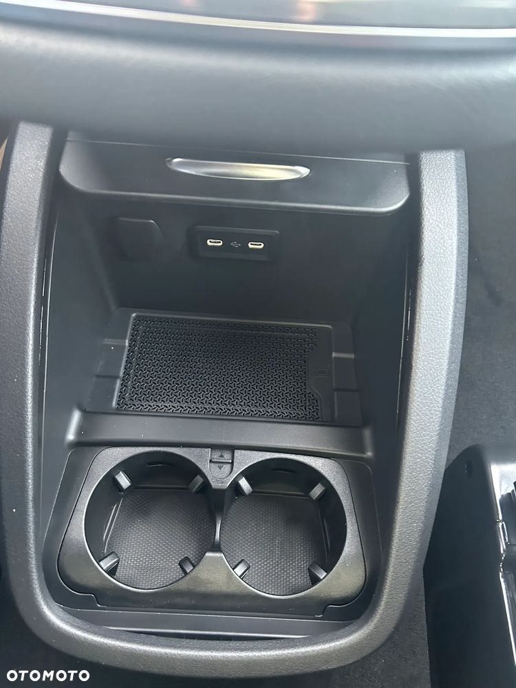 Mercedes-Benz Klasa V 300 d 4-Matic 9G-Tronic Exclusive (d³ugi) - 15