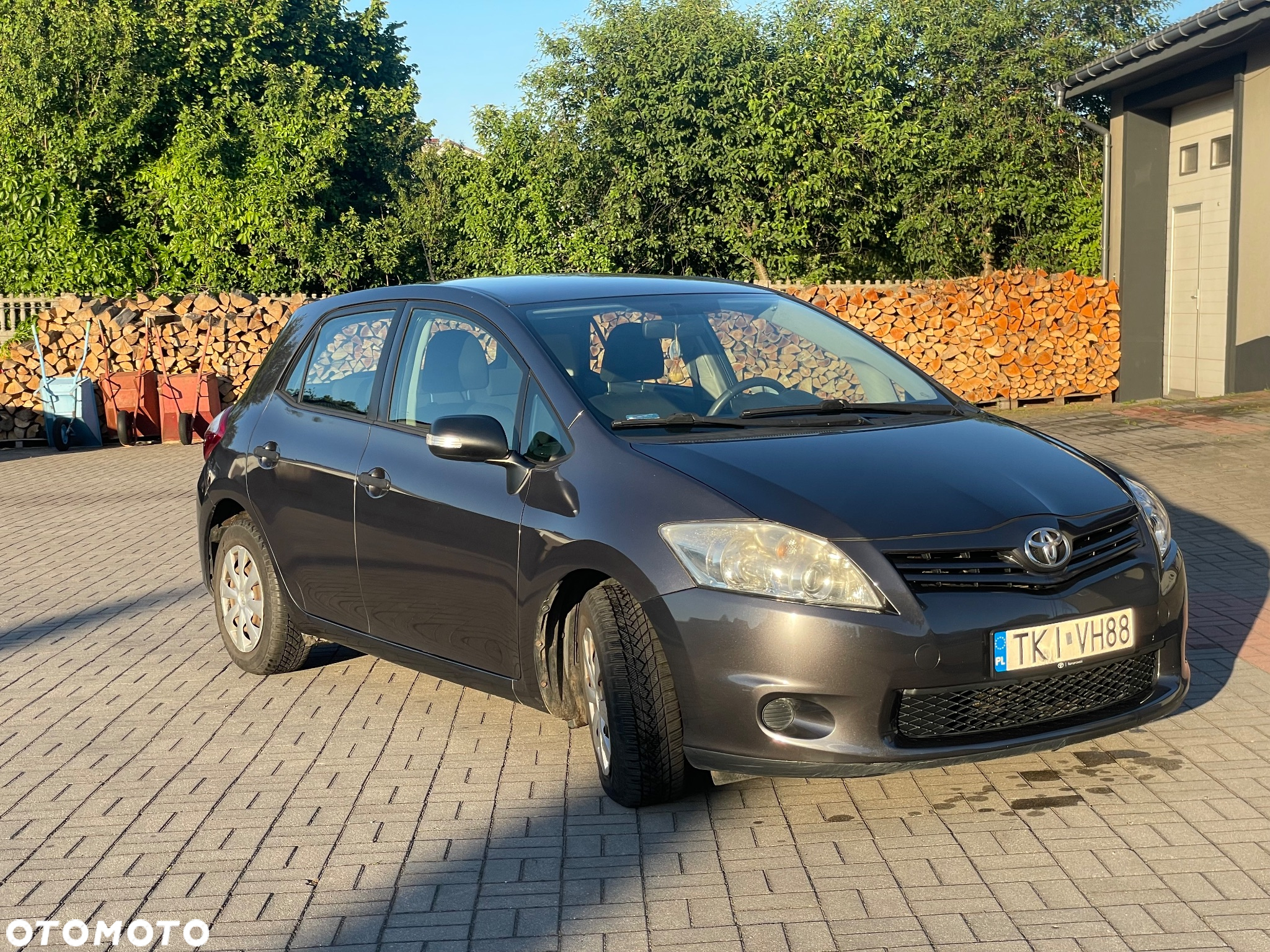 Toyota Auris 1.4 D-4D Luna EU5 - 2