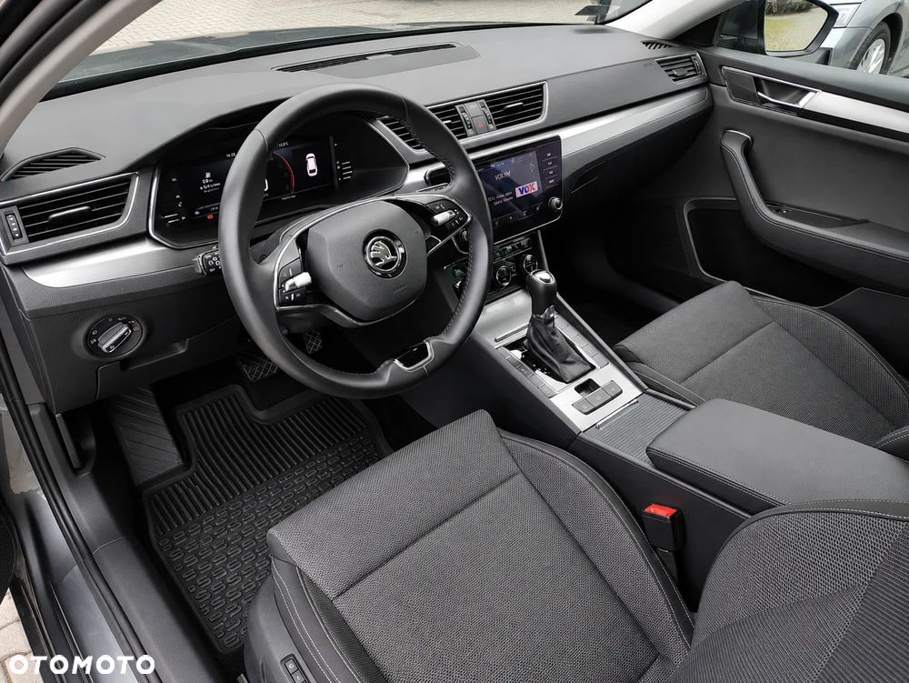 Skoda Superb 2.0 TDI SCR Style DSG - 15