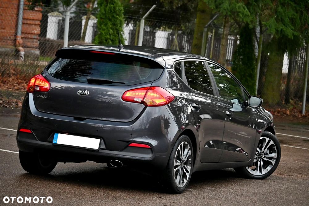 Kia Ceed 1.6 GDI DCT Spirit - 13