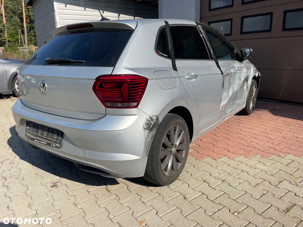 Volkswagen Polo 1.6 TDI SCR DSG Comfortline - 13