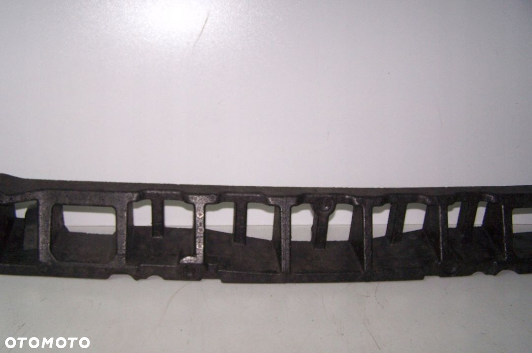 VW Passat B8 absorber zderzaka 3G0807251 - 3