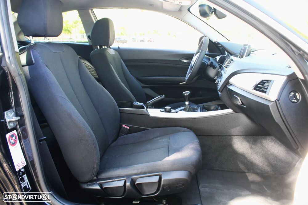 BMW 218 d Coupe Line Sport - 35