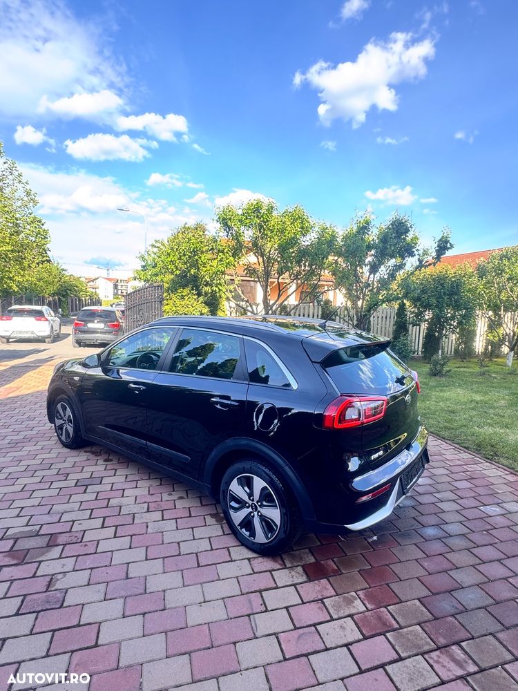 Kia Niro 1.6 GDI 6DCT HEV Comfort - 14