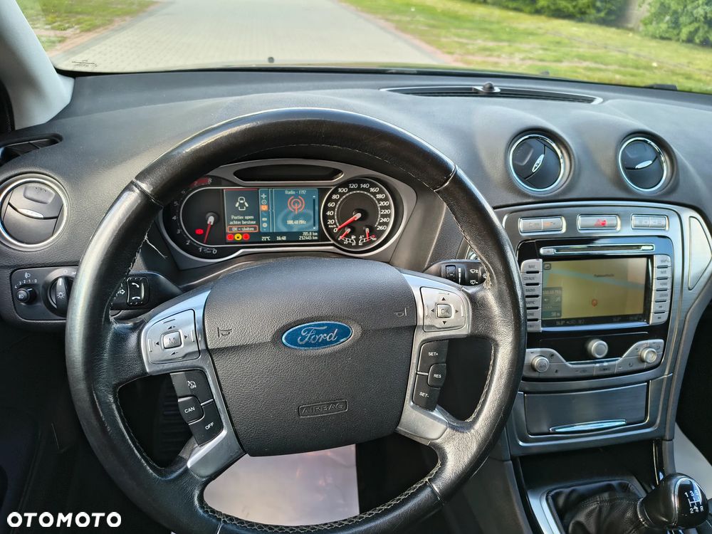 Ford Mondeo 2.0 Titanium X - 14