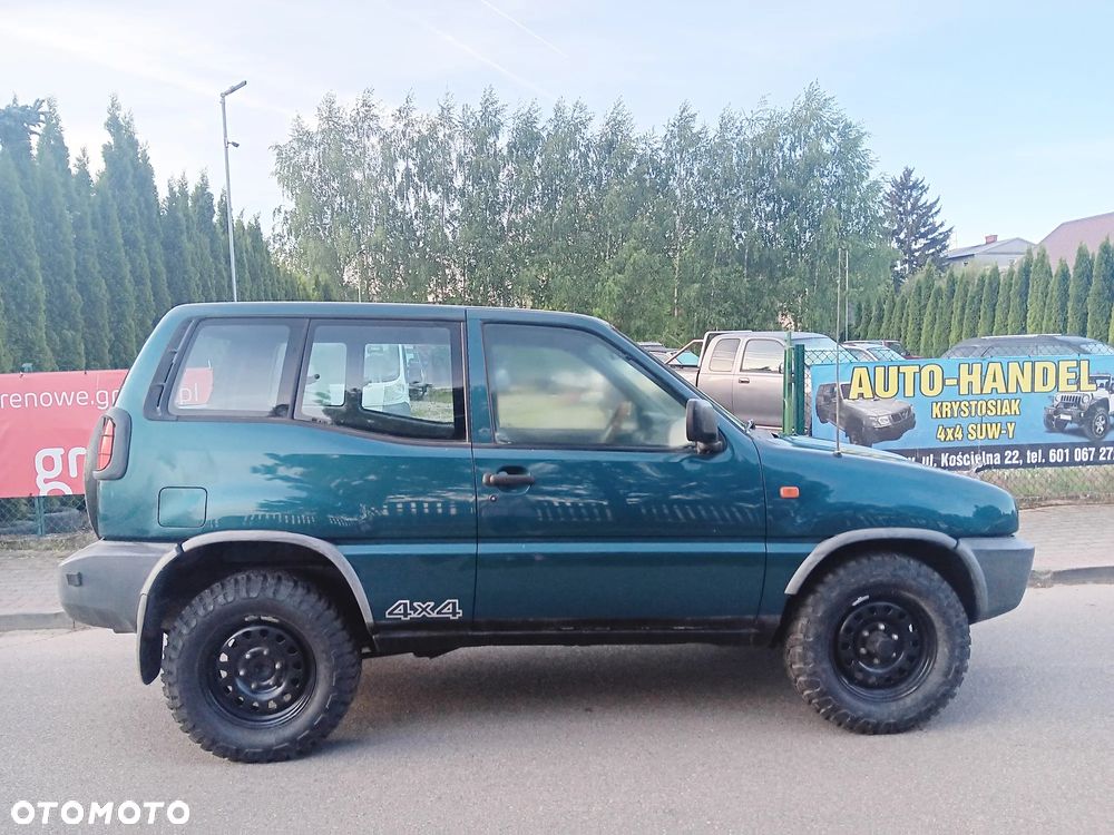 Nissan Terrano - 16