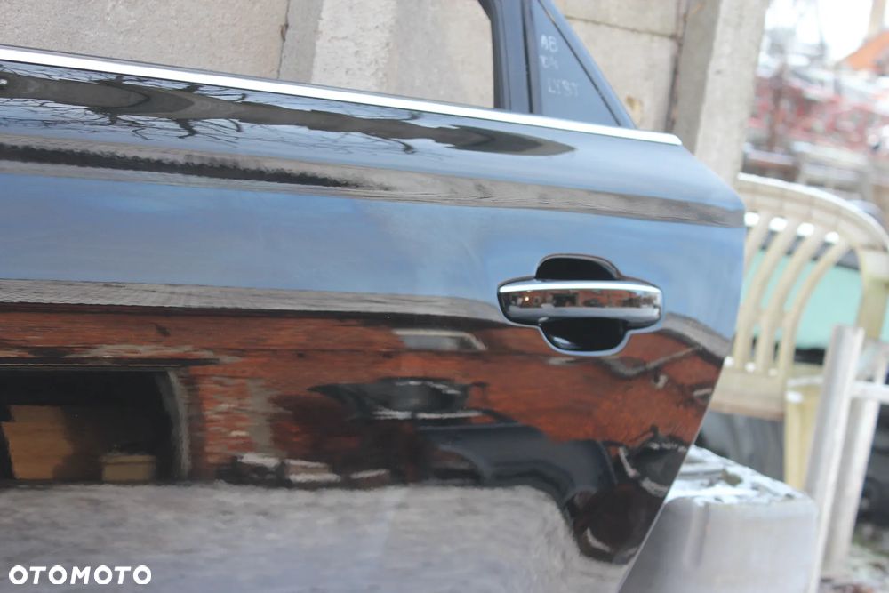 DRZWI TYLNE LEWE AUDI A8 D4 LY9T 2014 - 15