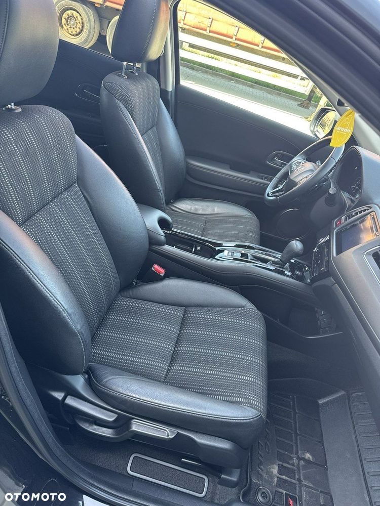 Honda HR-V - 25