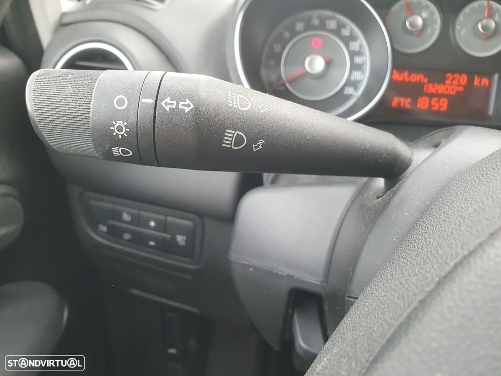 Fiat Punto 1.2 Lounge Start&Stop - 16