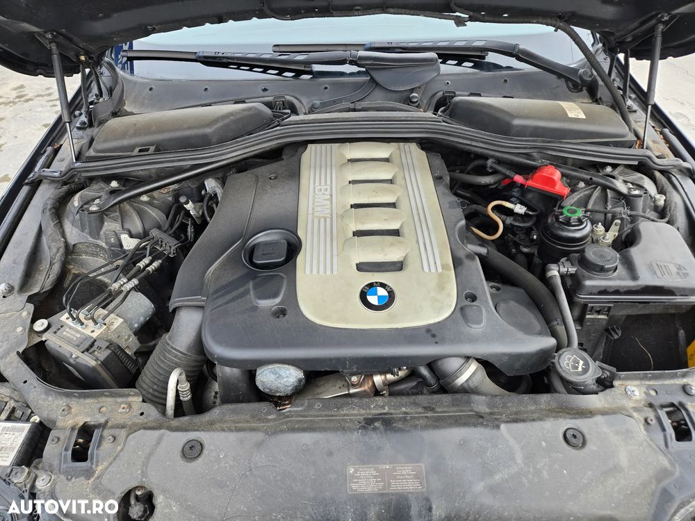 BMW Seria 5 525d Aut. - 10