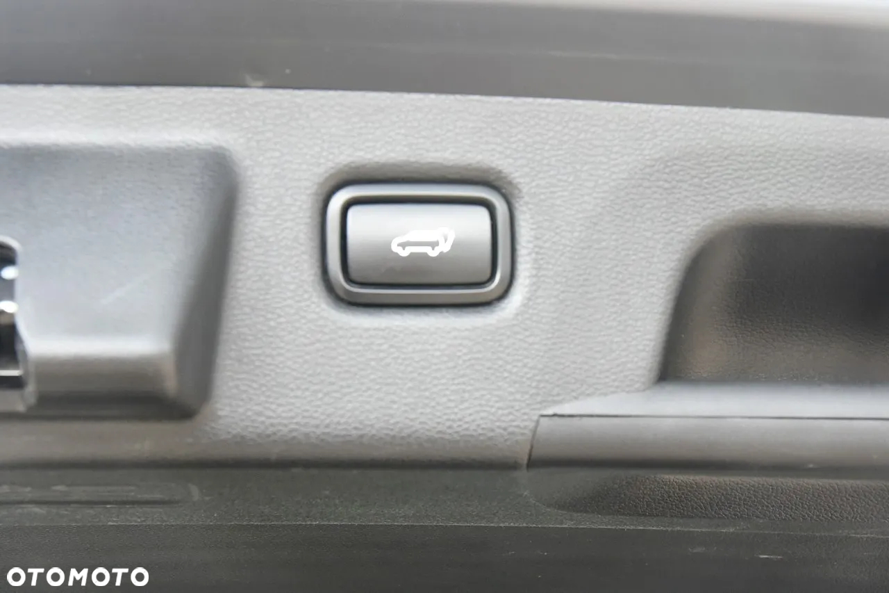 Kia Ceed SW 1.6 GDI DCT OPF Plug-in-Hybrid Platinum Edition - 30