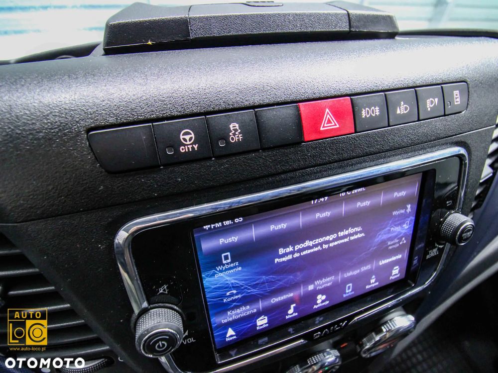 Iveco DAILY CHŁODNIA + MROŹNIA + AGREGAT x 2 + AUTOMAT - 18