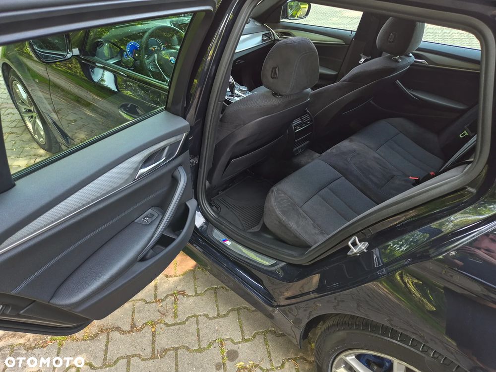 BMW Seria 5 530d xDrive M Sport sport - 17