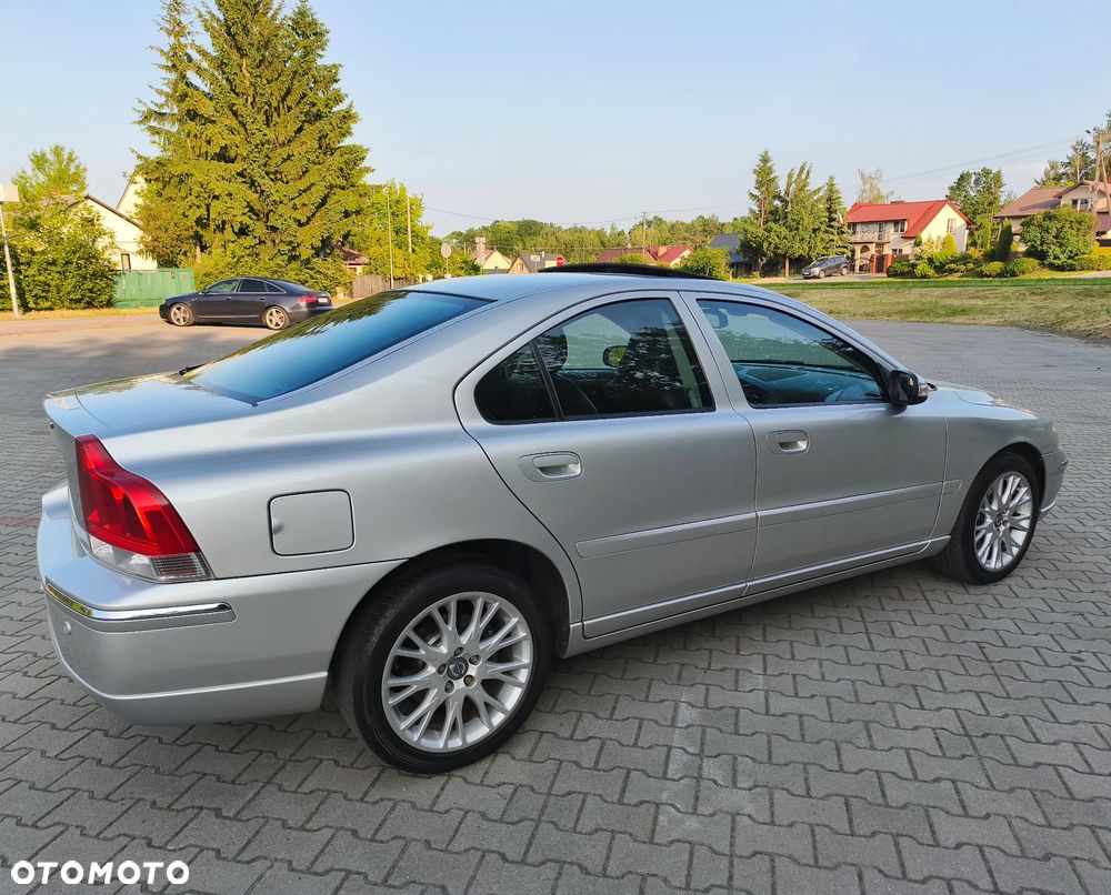 Volvo S60 2.4 Summum - 5