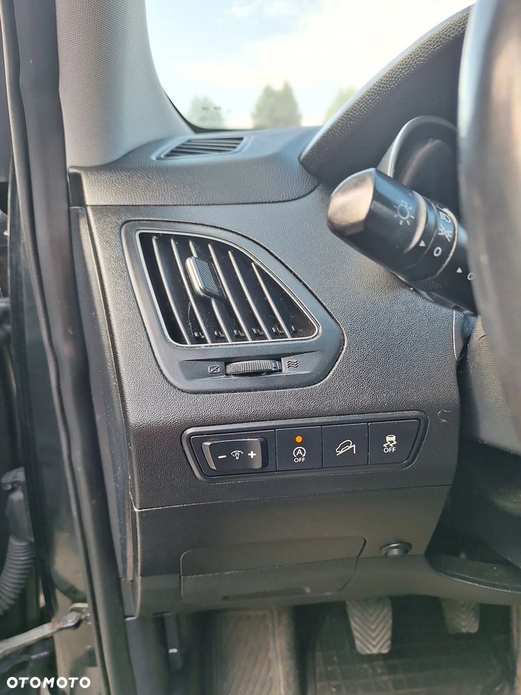 Hyundai ix35 - 12