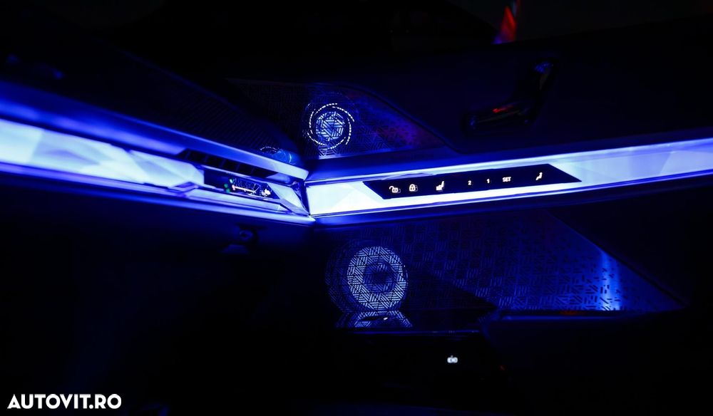 BMW M7 M760e xDrive AT PHEV - 24