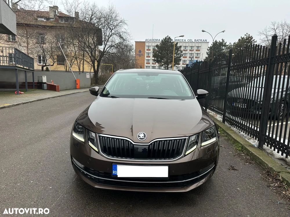 Skoda Octavia 2.0 TDI DSG Laurin & Klement - 9